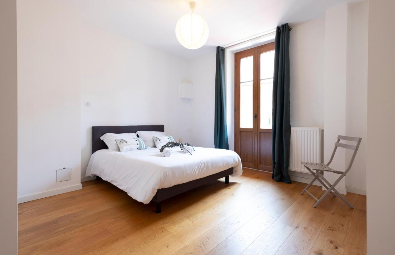 Sommeiller A 2 Min Du Lac Apartment Annecy Exterior photo