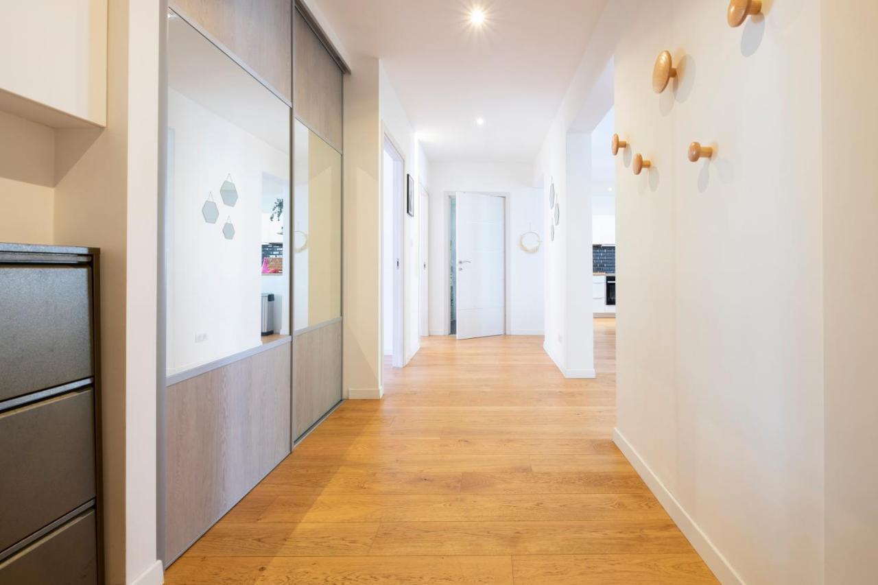 Sommeiller A 2 Min Du Lac Apartment Annecy Exterior photo